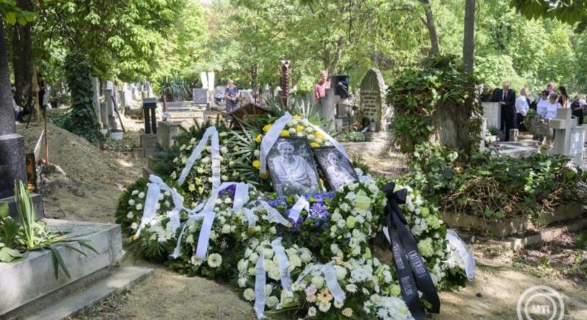 Szinetár Miklós és Rudolf Péter búcsúztatta Szilágyi Tibor színművészt