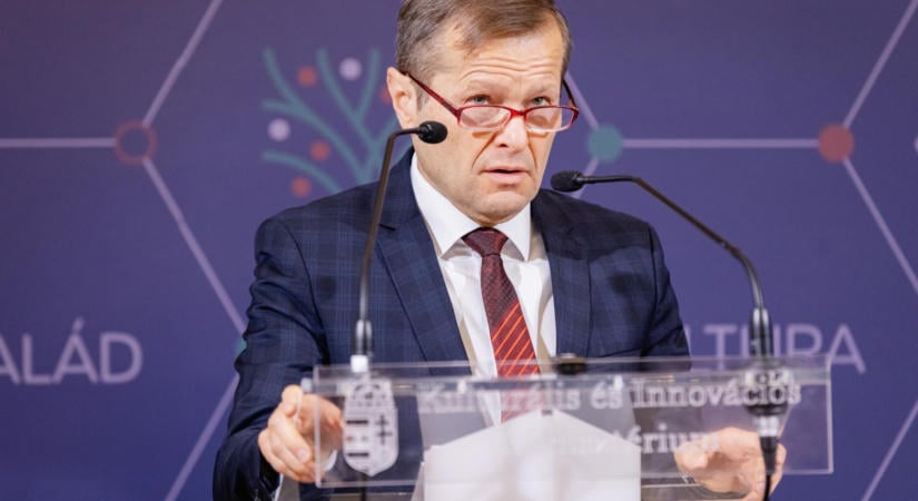 Az államhoz kerül Krausz Ferenc kutatóközpontja, amely 45 milliárd forint támogatást már megkapott
