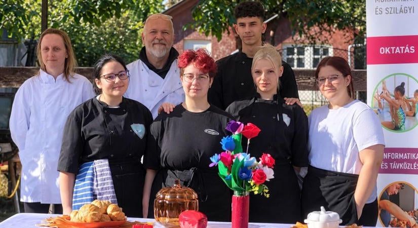 Tarhonyapudinggal rukkoltak elő a mórahalmiak, érmet ért a merész ötlet – galéria