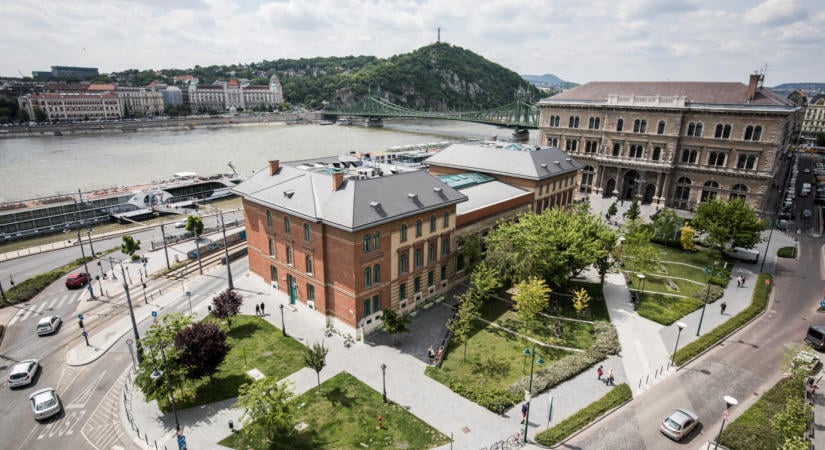 Történelmi sikert ért el a Corvinus: bekerült a világ üzleti elitképzései közé