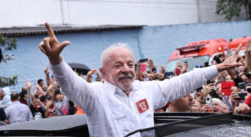 Bolsonaro elbukott, Lula több mint 4 millió szavazattal nyerte meg az elnökválasztást