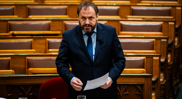 Két tagot is visszahív az MNB felügyelőbizottságából a pénzügyminiszter