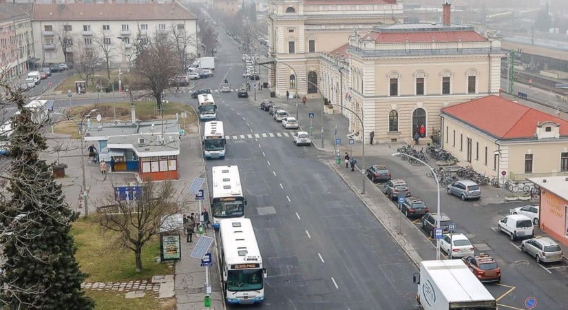 Mindent vitt, amit tudott: helyi járatos buszokon garázdálkodott egy zsebtolvaj Szombathelyen