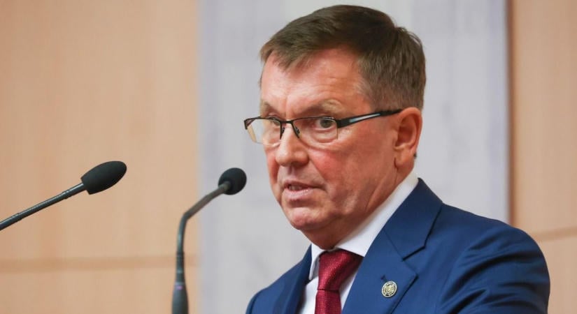 Matolcsy György letartóztatását kéri az ügyészség, a volt jegybankelnök fiát pedig körözik