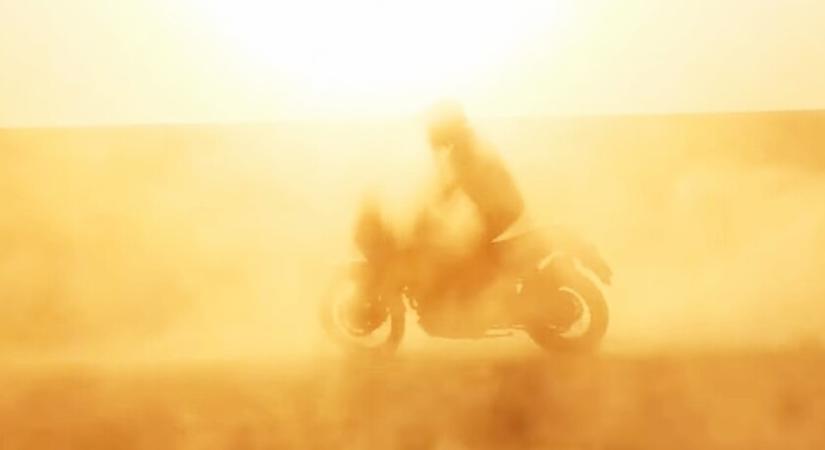 Újra lesz 750-es Africa Twin - Imádlak Afrika!