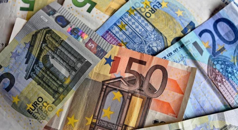 Biztosan nem lesz euró Magyarországon 2033 előtt, előbb a hiányt kell letörni