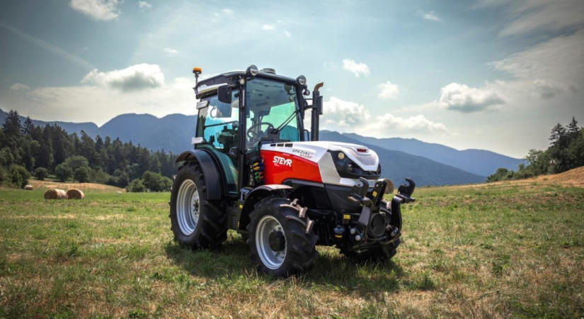 STEYR: Bolognában debütál az új CVT