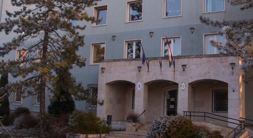 Autómosóra felvett 282 milliós támogatást tüntetett el egy komáromi cégvezető