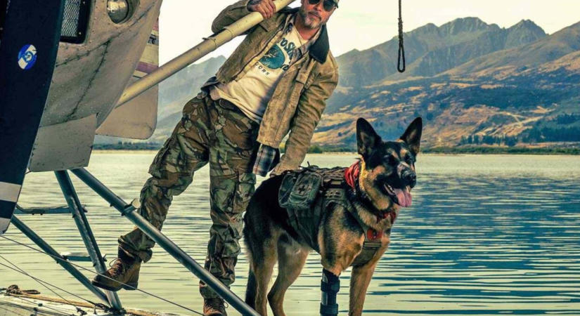 Brad Pitt és a kutyája az alaszkai pokollal néz farkasszemet A vadon szíve új előzetesében
