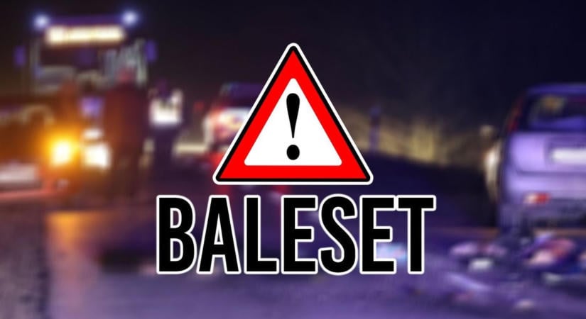 Három autó karambolozott a 47-es főúton, az egyik az árokba borult – félpályás az útzár!