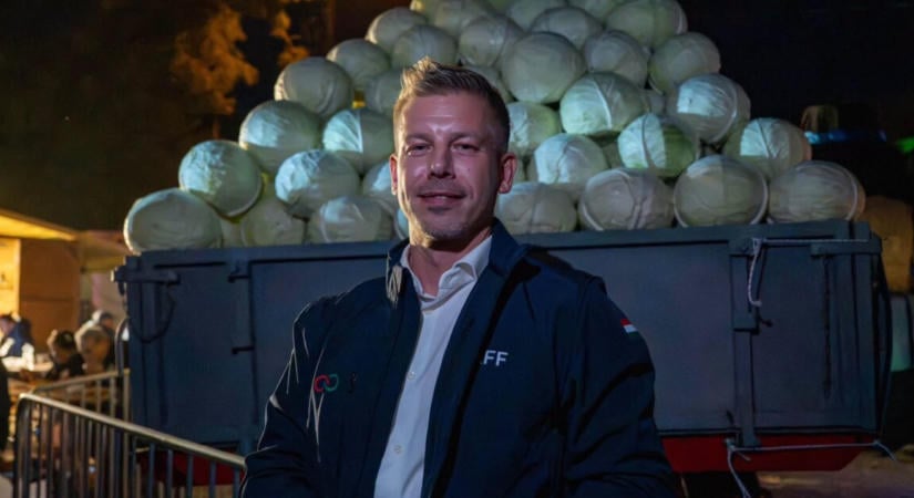 Magyar Péter: „Seszták Miklós nem tudom, hogy mennyire alszik most nyugodtan”