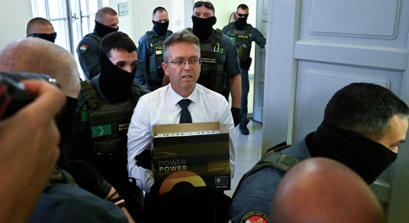 Letartóztatták Hankó Balázst – FRISSÍTVE!