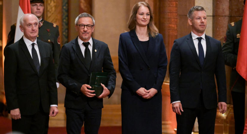 „Parancsokkal az én világomban hiábavaló próbálkozni” – Rainer M. János visszatekintett az állami kitüntetéséhez vezető útra