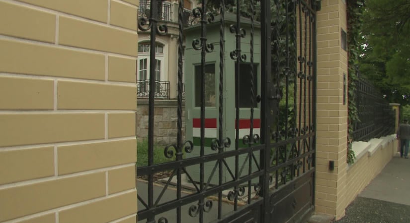 Újabb ügyeket vett át az NVVH: vízumbiznisz, parkfenntartás és kommunikációs költések is vizsgálat alatt