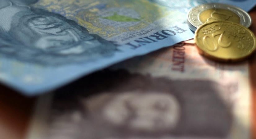 Egymás vállán sírt a forint és a pesti tőzsde
