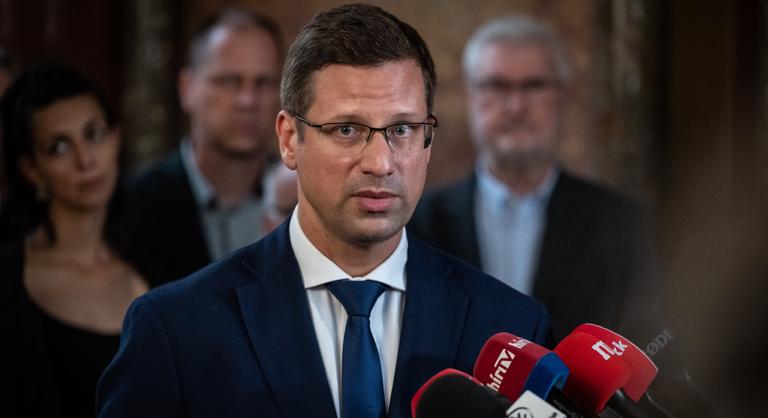 Gulyás Gergely nem jelent meg a Parlamentben