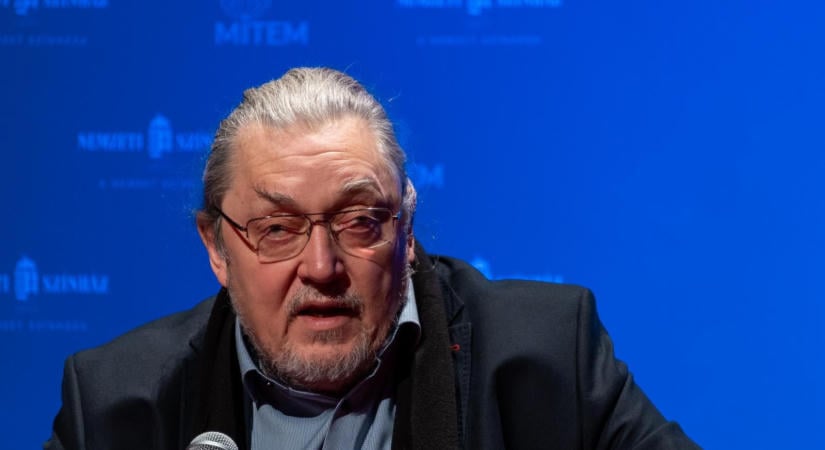 „Döbbenten figyeljük, hogy az elmúlt 16 év kulturális rendszerének számos kedvezményezettje részéről mindmáig egyáltalán nem tapasztalható önkritika”