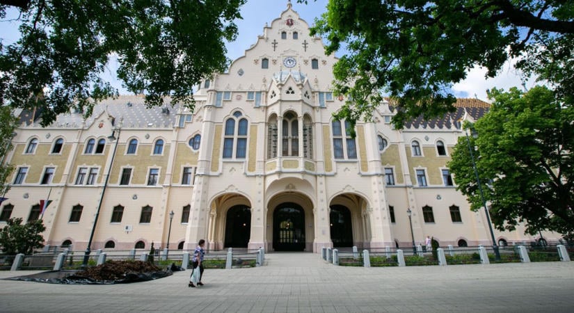 Nagy átalakítás jöhet Kecskeméten: az öt alpolgármesterből csak egy maradhat