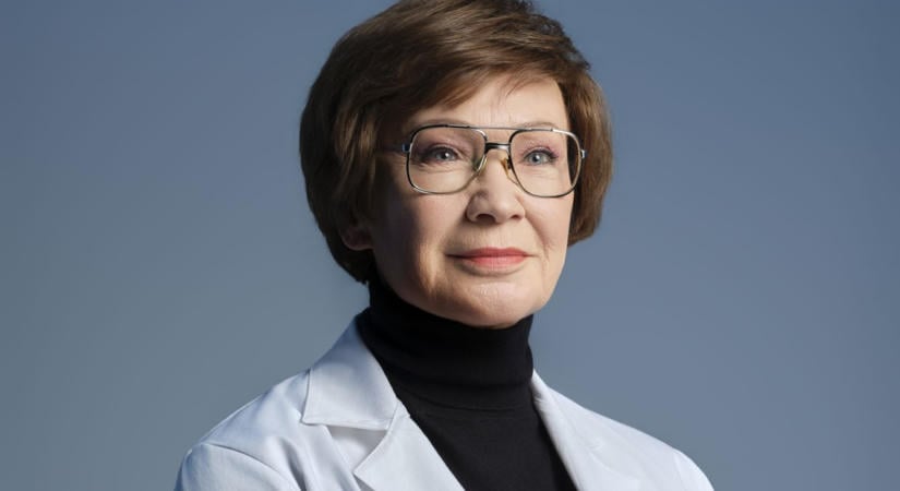 Udvaros Dorottya eljátssza Karikó Katalint