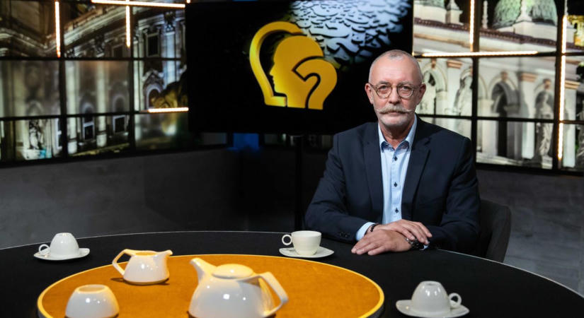 Azonnali hatállyal levették az M5-ről Gulyás István konteós műsorát