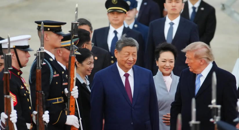 Két hónappal meghosszabbítja a kereskedelmi tűzszünetet Washington és Peking