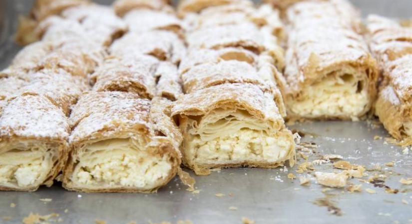 10 isteni túrós desszert, amit muszáj elkészíteni: pohárkrém, pite, kevert süti