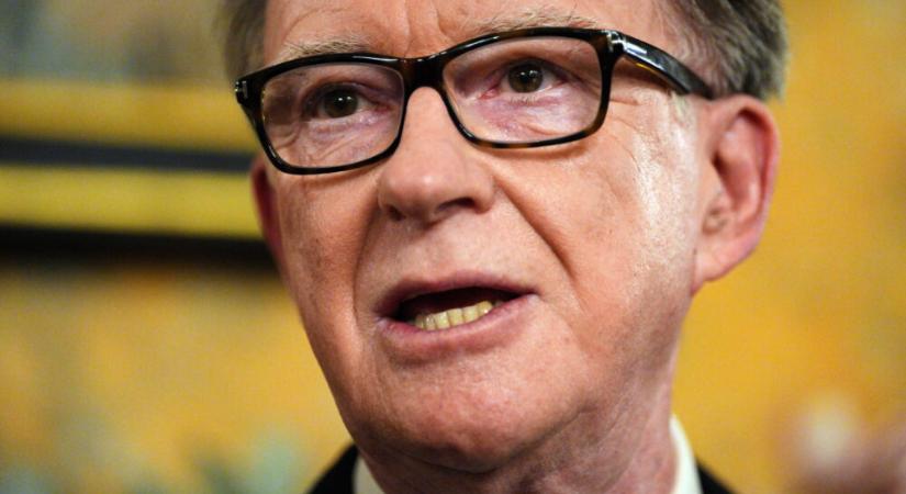 Őrizetbe vették Peter Mandelsont, a brit Munkáspárt volt főideológusát