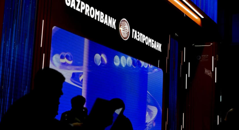 A Gazprombank négy vezetője 9 millió eurót ügyeskedett össze az Oroszország ellen kivetett szankcióknak köszönhetően