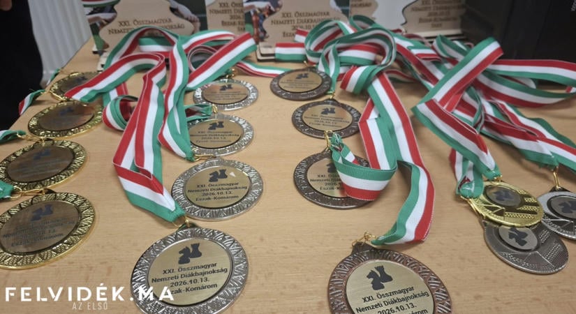 Két lépéssel előre – huszonegyedszer találkoztak a magyar diáksportolók Komáromban