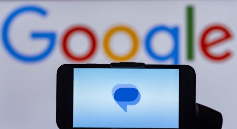 Vége a vakon navigálásnak: szatellitképpel és valós idejű forgalmi adatokkal újít be a Google Messages