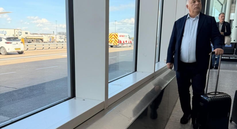Orbán Viktor Párizsban ünnepli az '56-os pesti srácokat