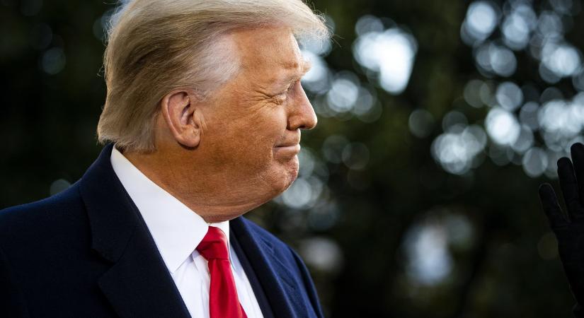 Vádat emeltek Trump ellen – Tényleg fizetett a volt elnök egy felnőttfilmes színésznő hallgatásáért?