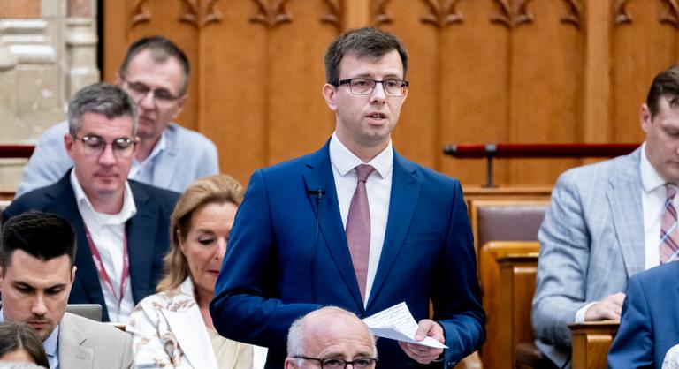 Megválasztották Gulyás Gergely utódját, a Fidesz új frakcióvezetőjét