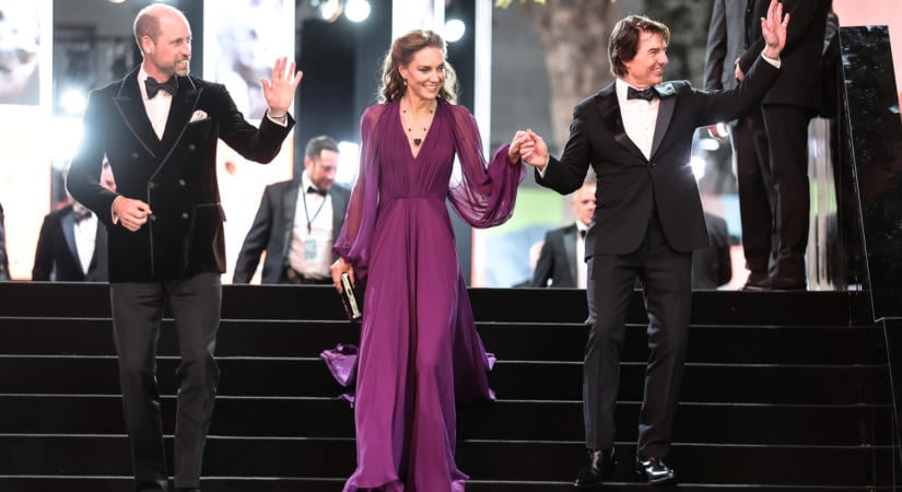 Tom Cruise kézen fogta Katalin hercegnét a vörös szőnyegen: lovagias gesztusától elolvadunk