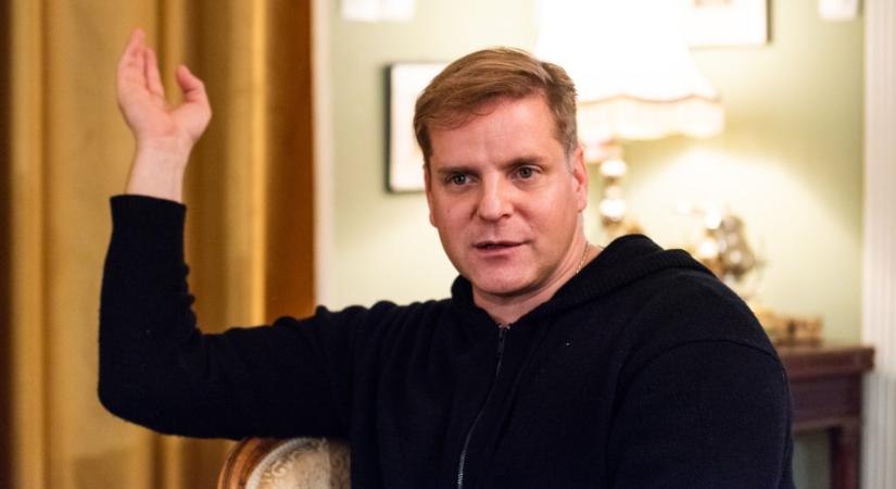 Kajdi Csaba megmutatta új kutyáját, Gizikét, azaz Griseldát