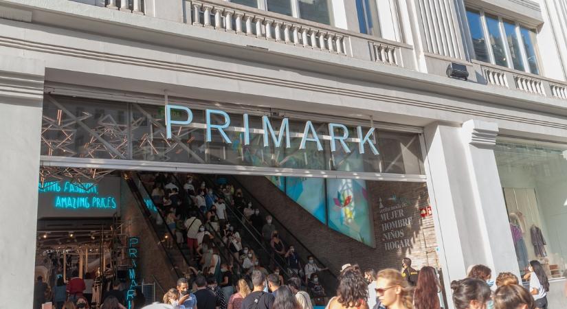 Döbbenetes árzuhanás a hazai Primarkban: szinte ingyen adják a ruhákat július 20-tól