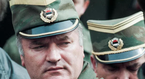 Hágában meghalt a népirtásért elítélt Ratko Mladić
