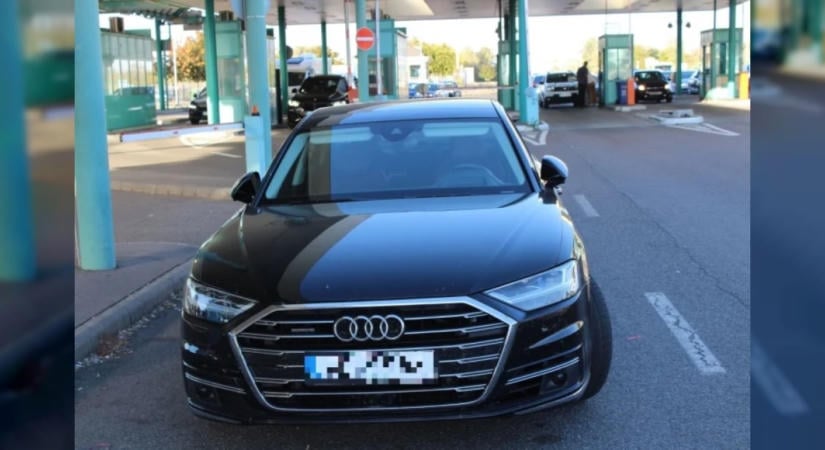 A röszkei határátkelőn foglalták le a német hatóságok által körözött, 20 millió forint értékű Audi A8-ast