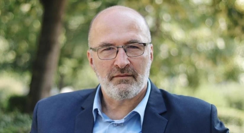 Saját magukon kezdik a spórolást a nyolcadik kerületi önkormányzat vezetői