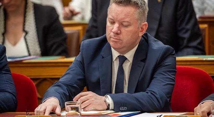 Pósfai Gábor: szigorítjuk a távoltartási és a közlekedési szabályokat