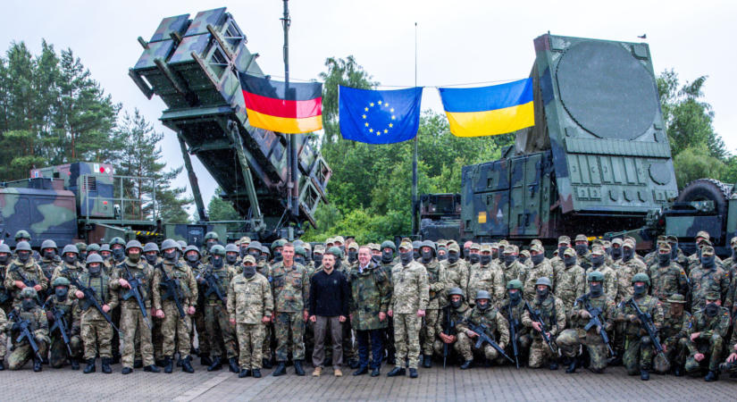 Elismerte az EU-s vezető: nagy bajba került Ukrajna, Brüsszelnek azonnal lépnie kell