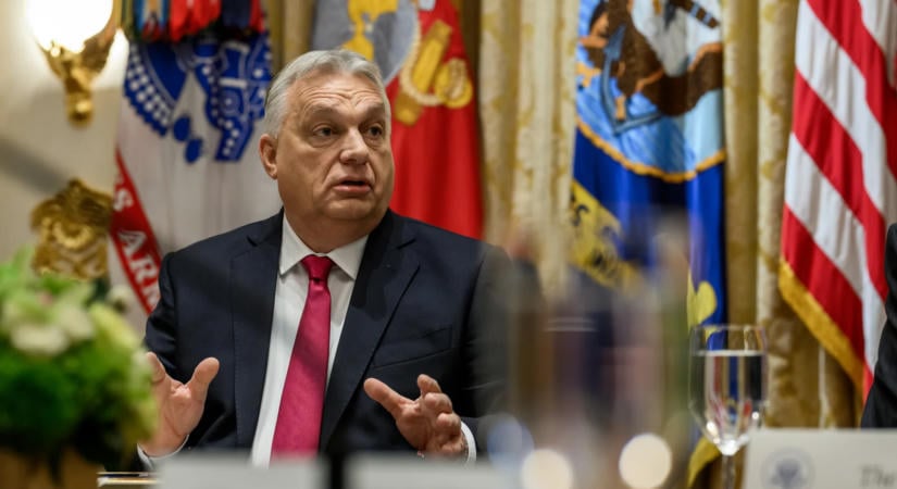 Orbán most indult haza a meccsről