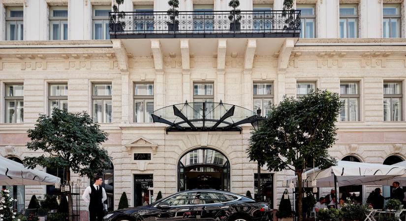 Magyar fotóművész keltette életre Budapest egyik legkedveltebb szállodájának érzéseit