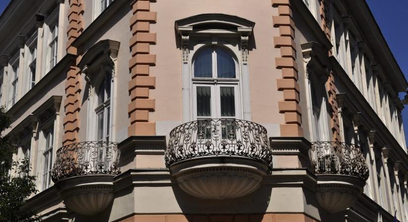NKA-ügy: „Politikai fogvatartottak” szabadon engedését követeli a Fidesz