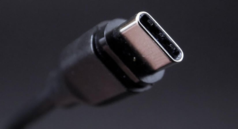 Az Infineon új fejlesztésével 5 méteres passzív USB kábelen keresztül is elérhető 20 Gbps-os adatátviteli sávszélesség
