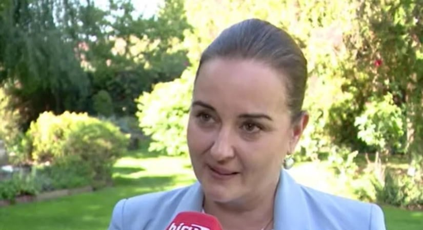 Kormányszintről támadják Osztie Zoltán atyát