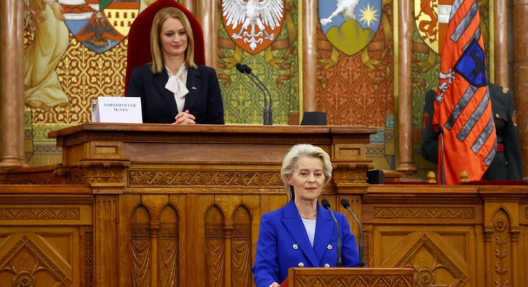 Von der Leyen a parlamentben: A szovjetek féltek, ezért voltak könyörtelenek