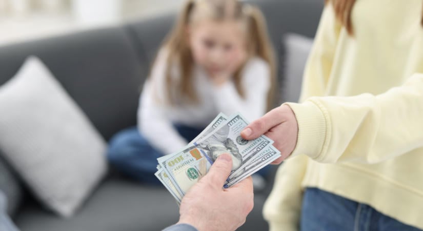Mennyi zsebpénzt kapjon a gyerek? Íme, az életkor szerinti ajánlás