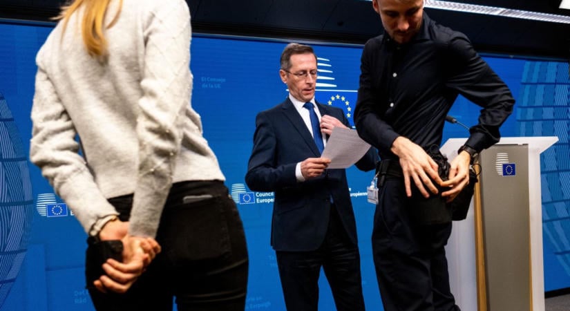 Nagyon súlyos kérdéseket kapott Varga Mihály a Pénzügyminisztérium történelmi felújításáról, inkább nyilvánosságra hozta az összes választ: "Nincs titok"