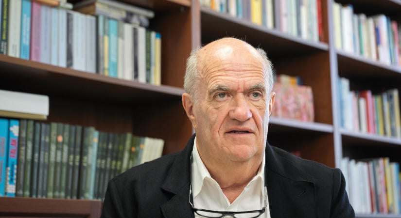Colm Tóibín: Valójában egy regény van – ugyanannak a regénynek írom meg a különböző változatait